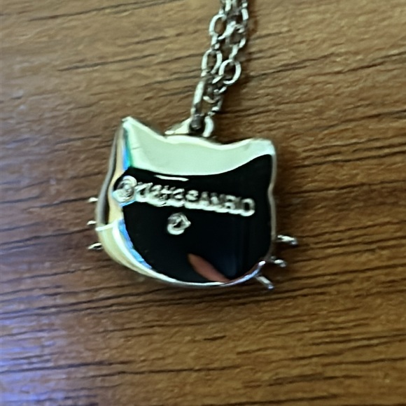 Swarovski x Sanrio Hello Kitty Rhinestone Head Necklace - Picture 11 of 11